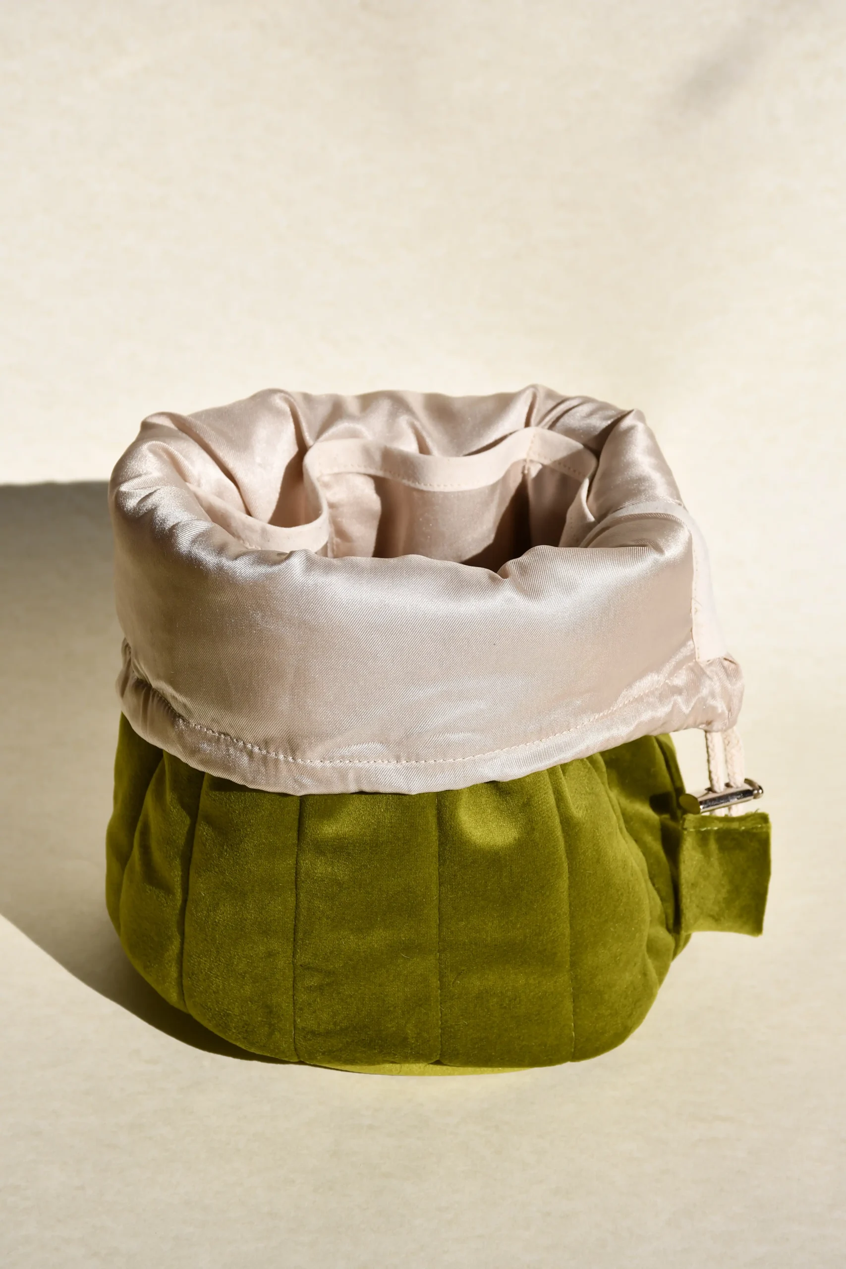 pli&scaron;ani neseseri- Souvenir store Beograd Dorćol