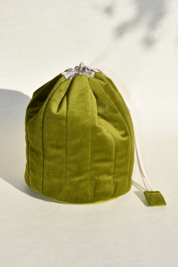 Vrećica od zelenog pli&scaron;a