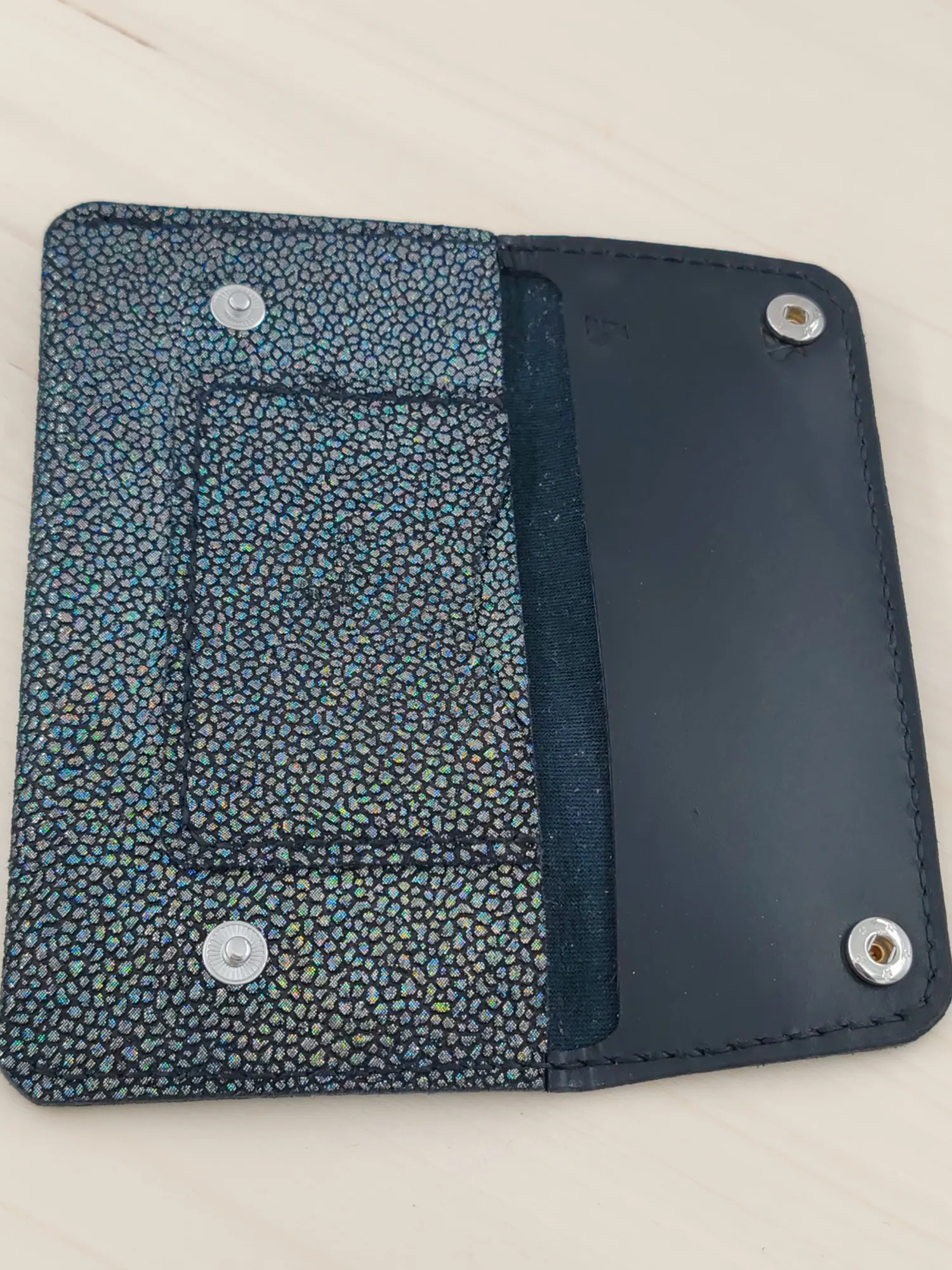 prodaja kožnih novčanika-suveniri i pokloni, Mikaleidoskop Beograd, Carigradska 24