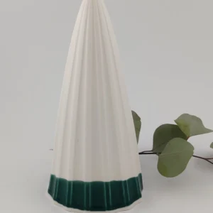 Najveća zelena svetleća jelka