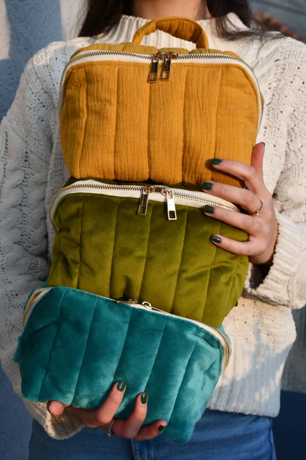 Fluo plavi pli&scaron;ani neseser Nicey