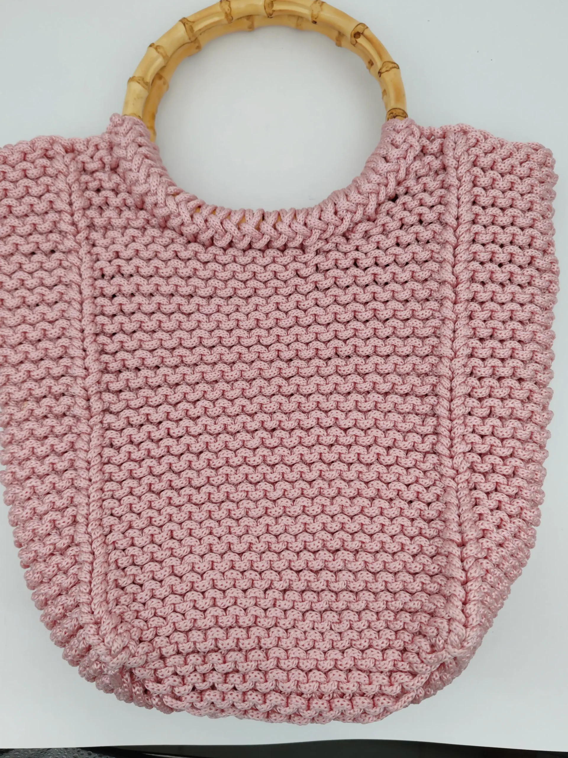 prodaja pletenih torbi-gift shop Mikaleidoskop