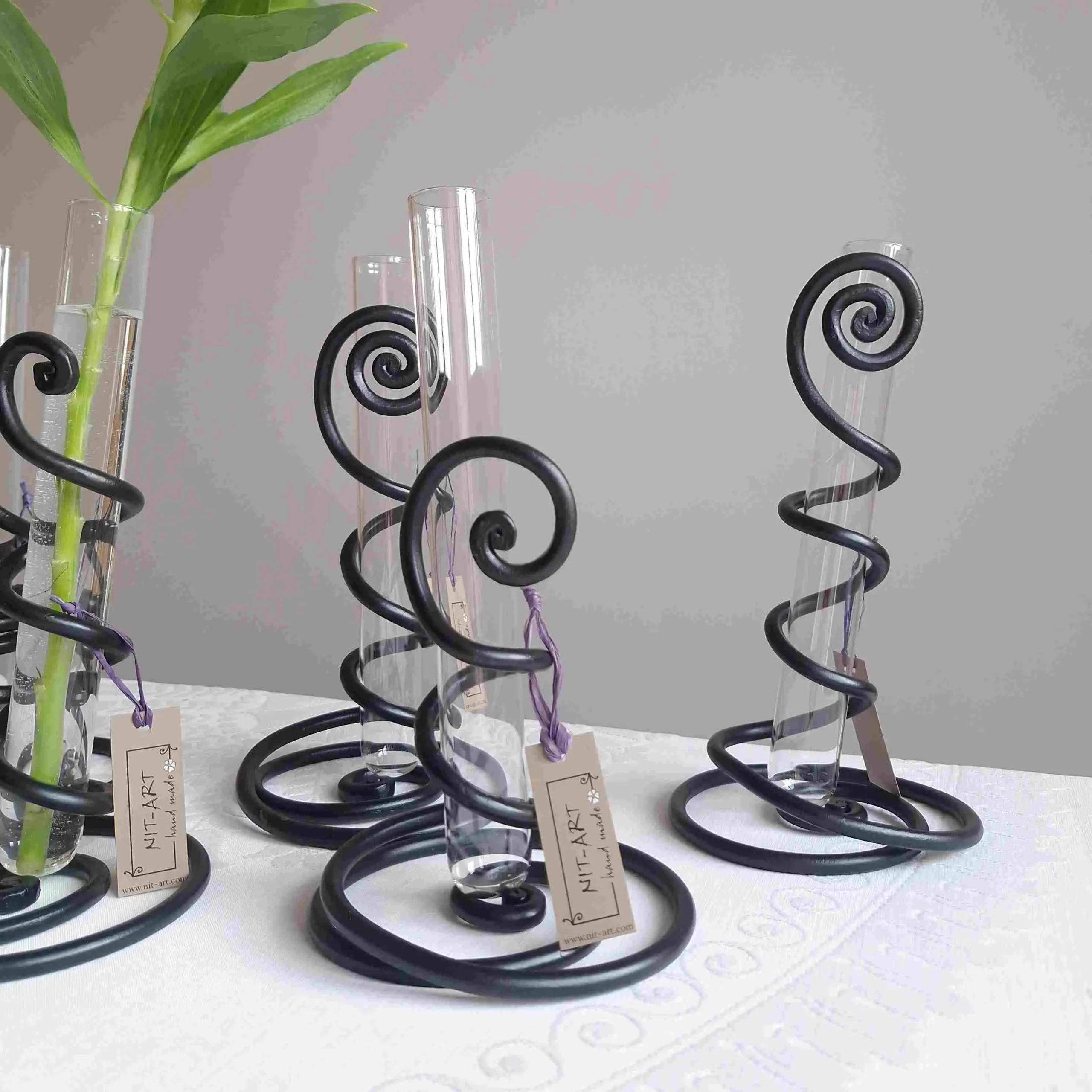 stalak od kovanog gvožđa za cveće, Carigradska 24, Dorćol